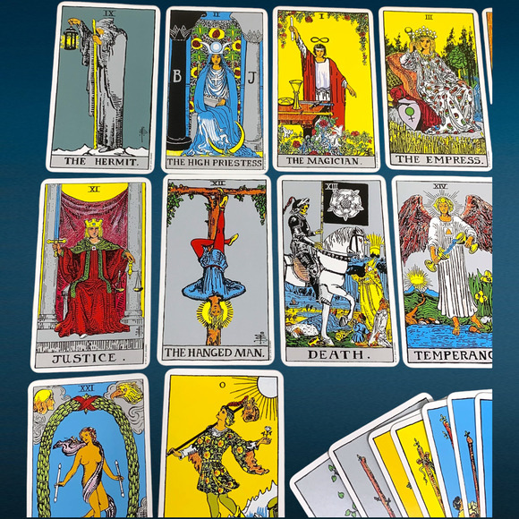 Rider Smith-Waite Tarot Card Deck THE MAGICIAN U.S. Games 78 Cards Made in Italy - Picture 6 of 12